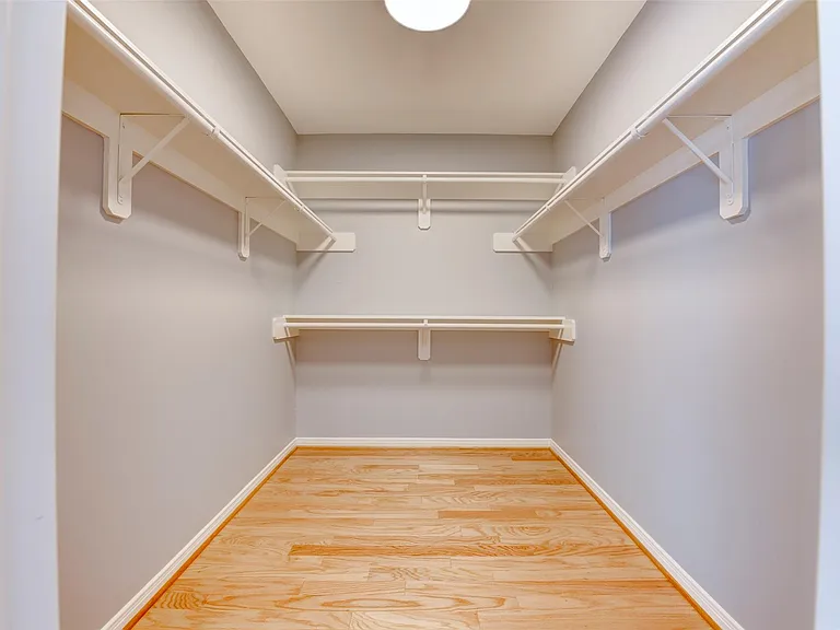 34 Waugh Dr #D — Photo 24