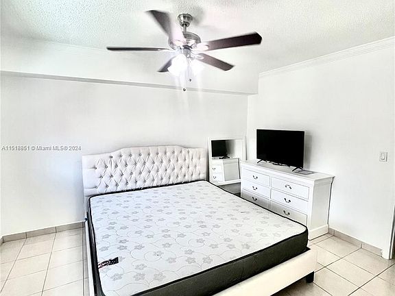 2nd image of 5373 SW 40th Ave APT 204