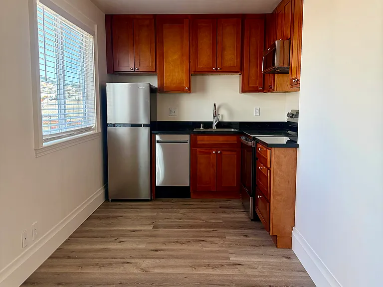 240 Ocean Ave #4 — Photo 1