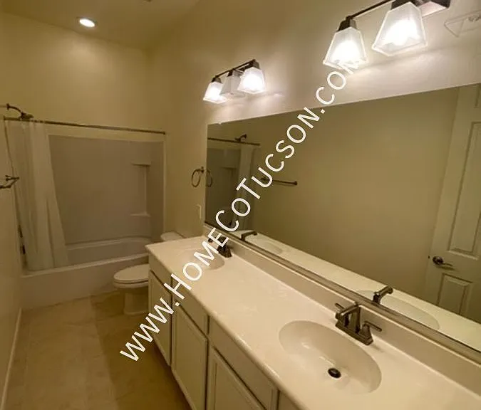 38628 S Running Roses Ln — Photo 11