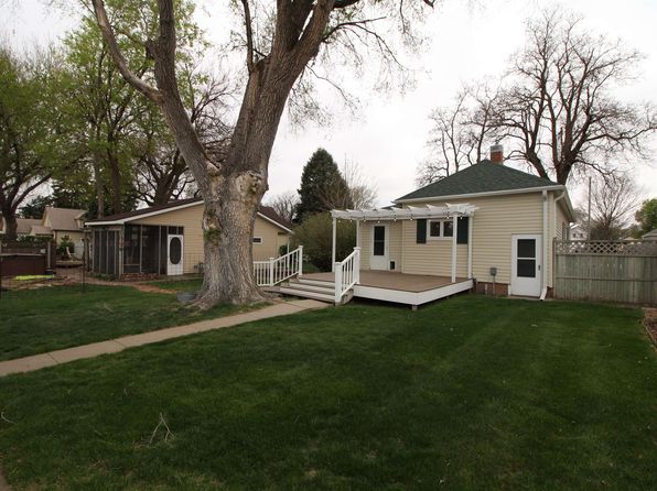 812 Sherman St, Lincoln, NE 68949