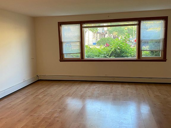 2nd image of 5811 W Lawrence Ave #G