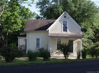 833 E Walnut St, Corydon, IN 47112