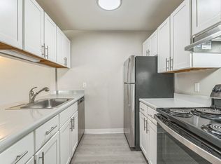 Pine Creek Apartments, Holland, MI 49424
