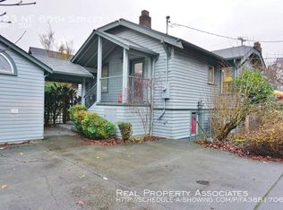 823 NE 65th St #A, Seattle, WA 98115