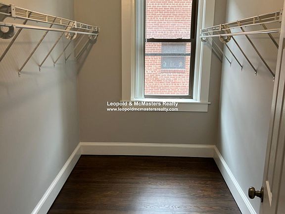 5th image of 102 Longwood Ave #1