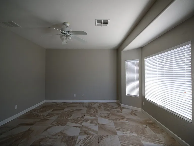 15225 W Shaw Butte Dr — Photo 12