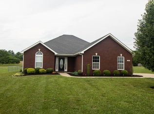 709 Hayden School Rd, Elizabethtown, KY 42701