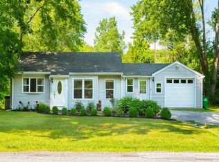 201 Haviland Rd, Poughkeepsie, NY 12601