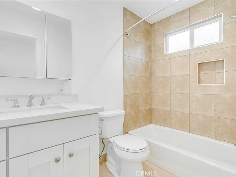 501 N Eastwood Ave — Photo 10