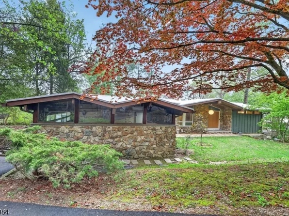 39 Skyline Dr, Morris Twp., NJ 07960