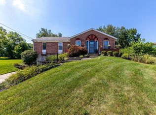 2251 Fairgreen Dr, Cincinnati, OH