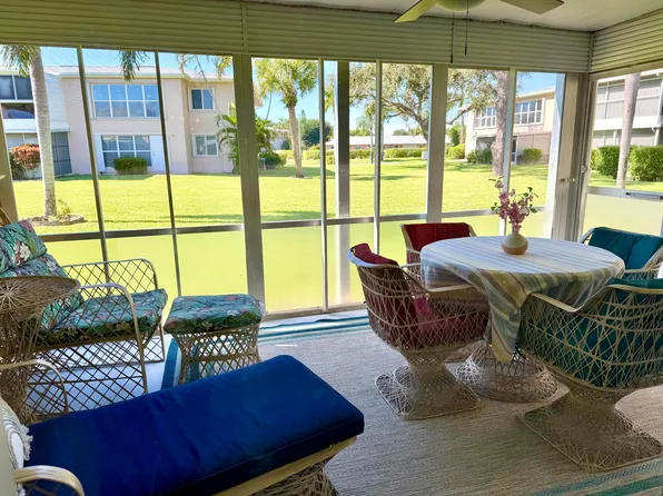 1360 NW 19th Terrace #102, Delray Beach, FL 33445