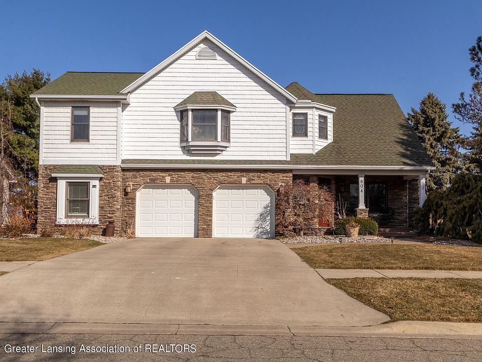 1st image of 804 W Amesbury Dr
