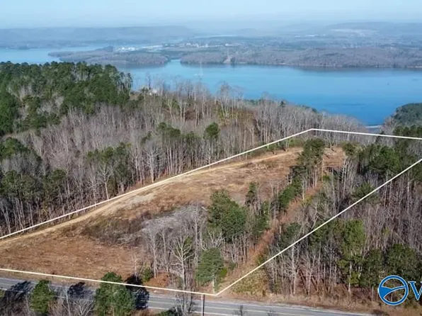 3341 County Road 265, Section, AL 35771