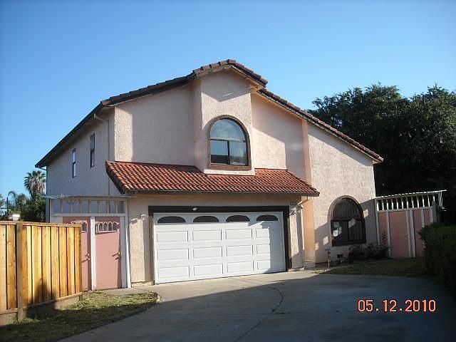 1st image of 1015 Betten Ct