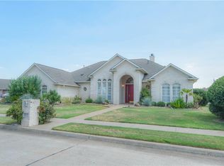 1117 Cliff Swallow Dr, Granbury, TX 76048