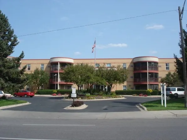 3232 Fremont Ave N APT 327, Minneapolis, MN 55412