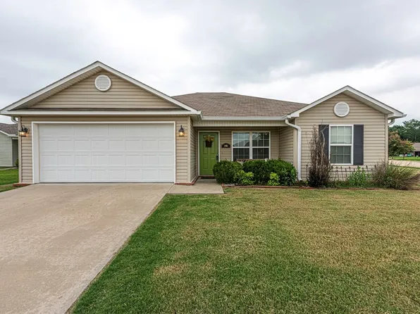 5065 W Colfax Loop, Fayetteville, AR 72704