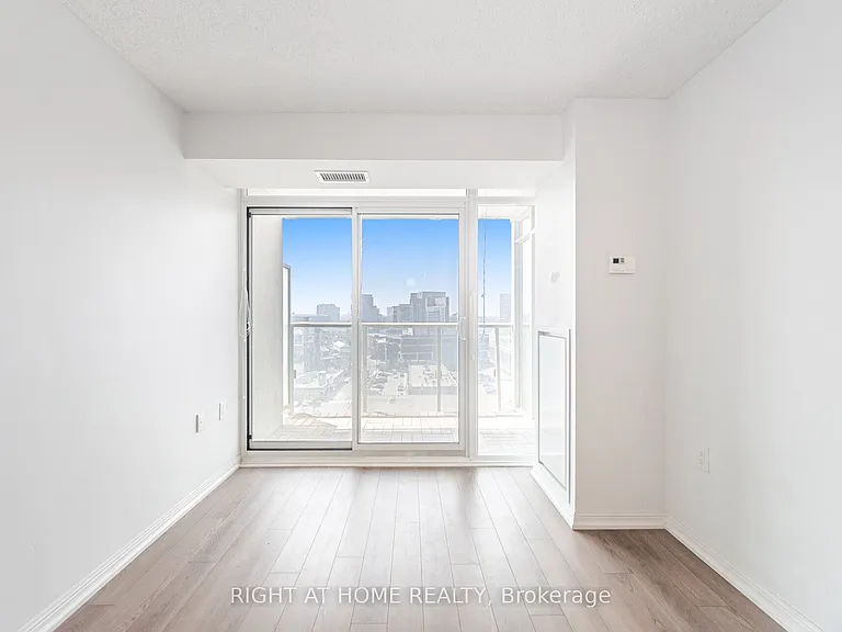 125 Western Battery Rd #1112 — Photo 18