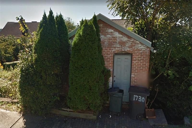 2nd image of 1740 5th Ave