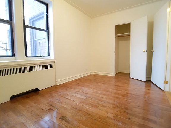 2nd image of 533 Ocean Ave APT F3