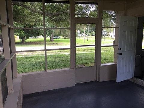 4th image of 5805 60th Ave N