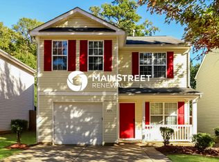 2331 Reid Oaks Dr, Charlotte, NC 28208