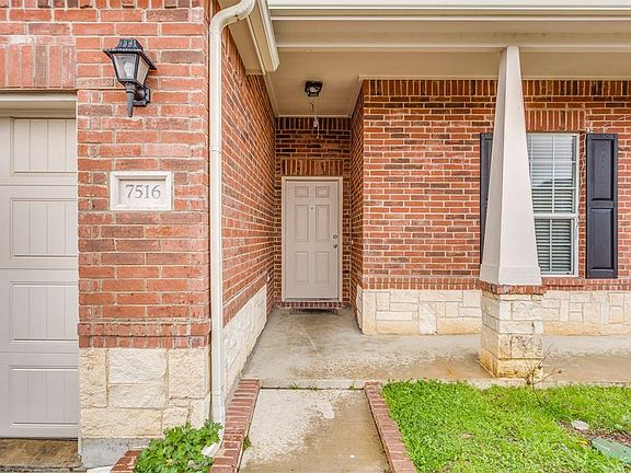 5th image of 7516 Berrenda Dr