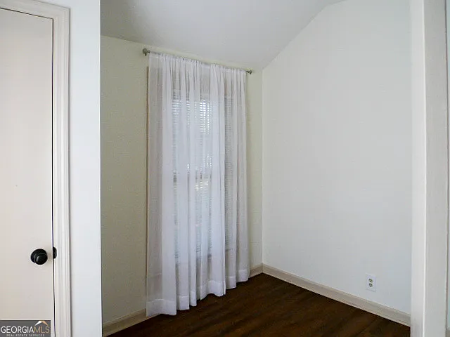 302 E Jefferson St #B — Photo 16