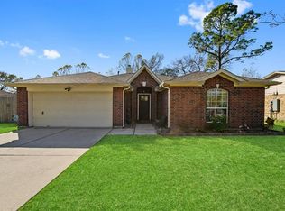 816 Riverside Dr, Alvin, TX 77511