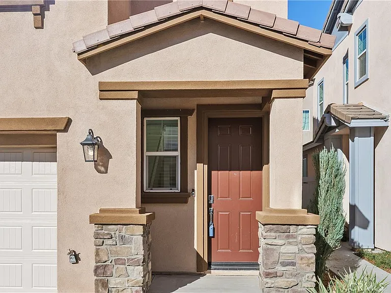 913 Helena Rdg #913 — Photo 8