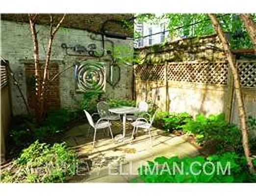 Rented by Douglas Elliman | media 21