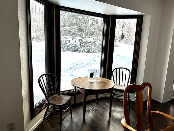 Coffee nook in kitchen/dining room bay window - great place to have breakfast and take in the views!