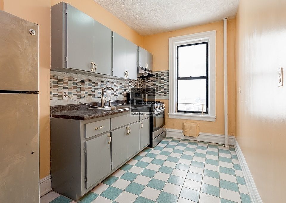 1st image of 470 Eastern Pkwy APT 4D