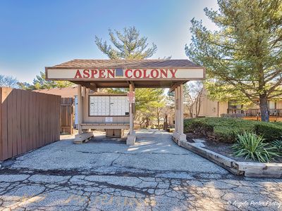 61 Aspen Colony APT 2, Fox Lake, IL, 60020