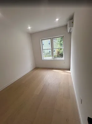Bedroom, photo 2