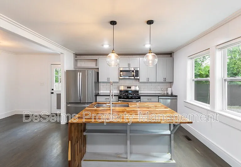 927 Chickasaw Ave — Photo 5
