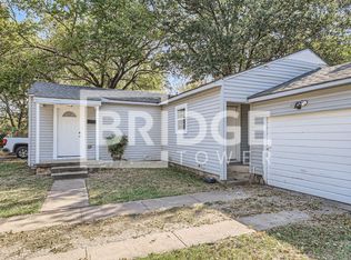 224 E Boyd St, Bonham, TX 75418