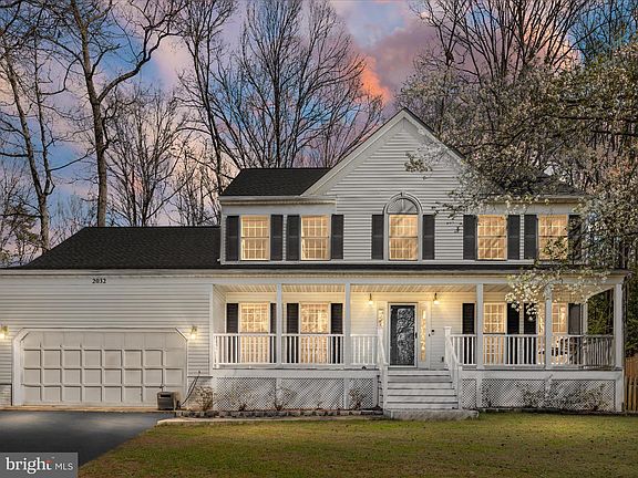 2nd image of 2032 Victoria Dr
