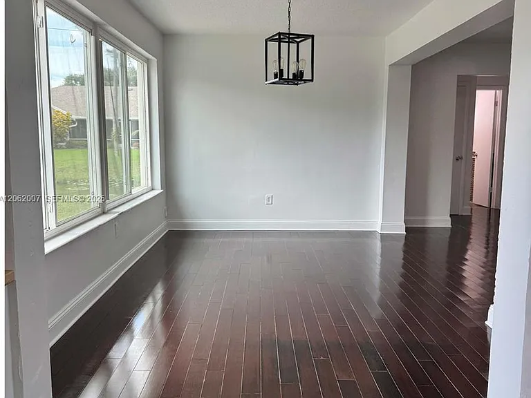 5320 SW 89th Ave — Photo 11