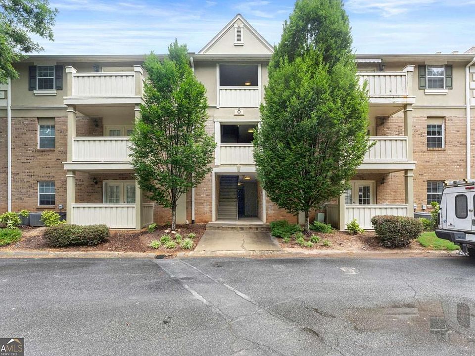1st image of 6900 Roswell Rd APT Q17