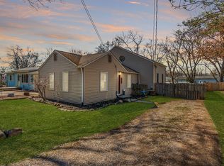 2909 Sunshine Ter, Waterford, MI 48329