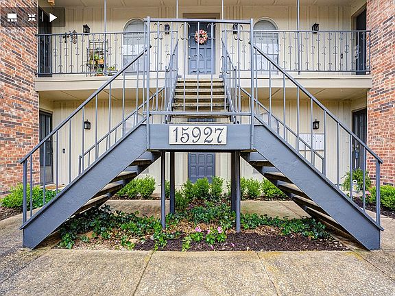 4th image of 15927 Stillwood St APT 1094