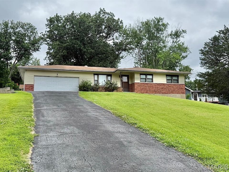 1st image of 7127 Becker Rd