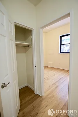 Rented by Oxford Property Group | media 9