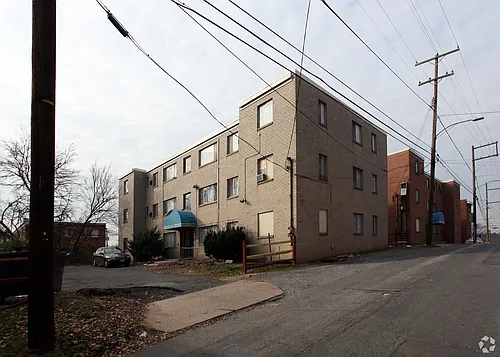 5019 B St SE #302 Photo 1