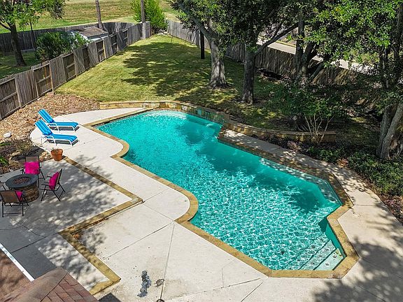 2nd image of 7830 Villa Palms Dr