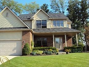 1st image of 1047 Lincoln Dr