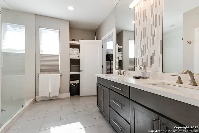 203 Nogalitos St #5 — Photo 19
